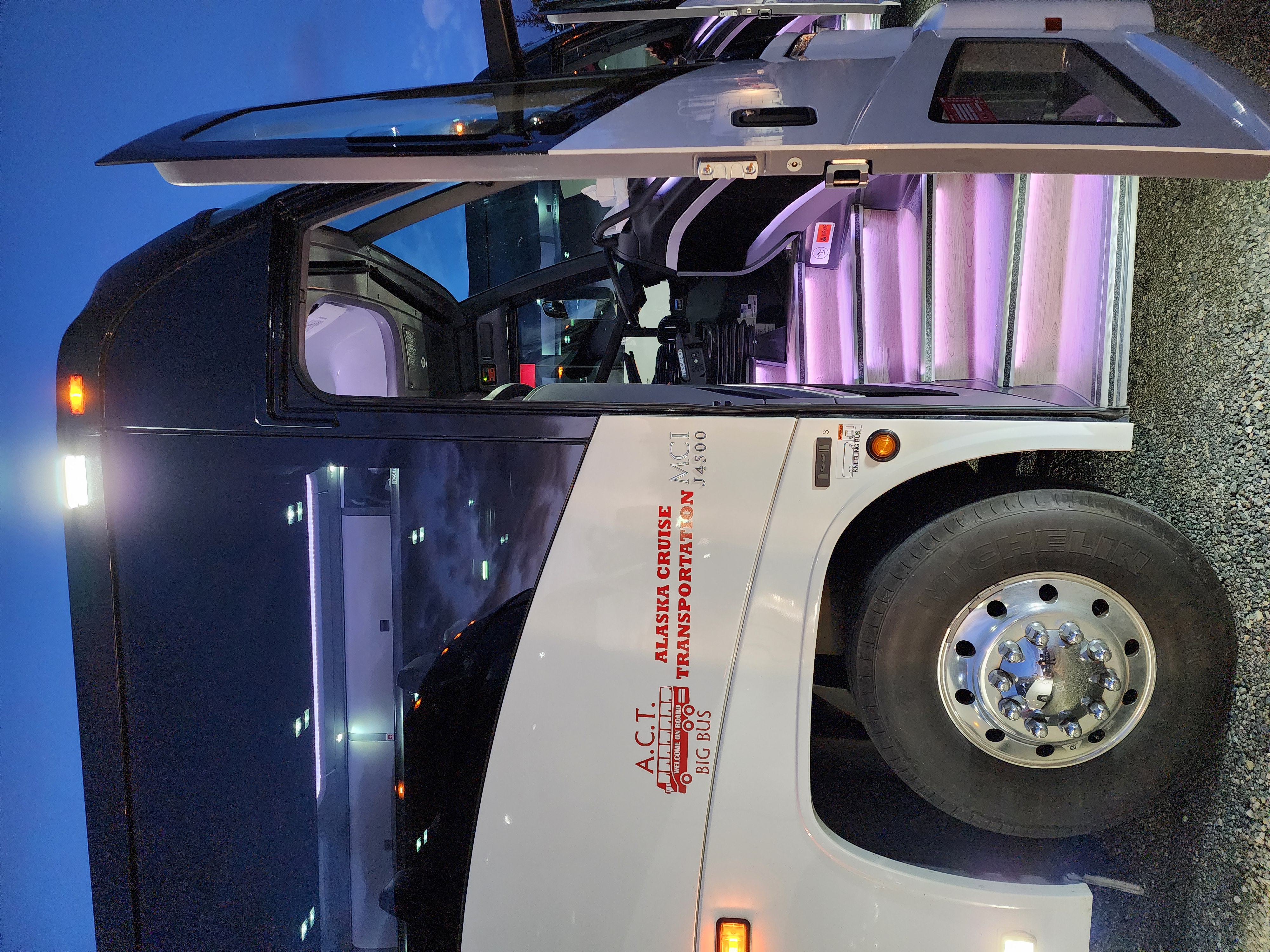 Coach exterior 5